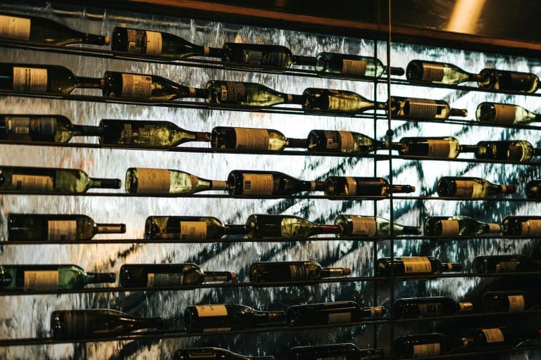 Underwater Wine Cellars: Luxury Amenities in Oceanic EVs