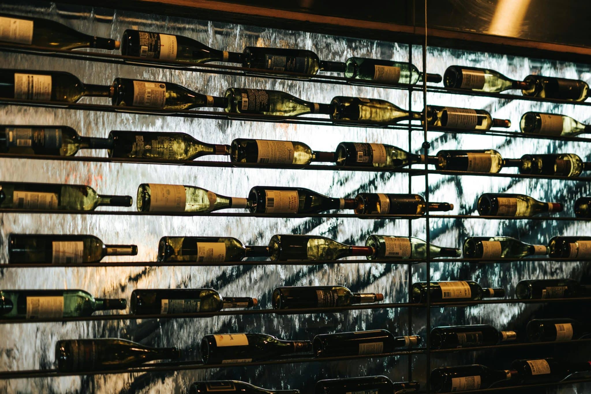 Underwater Wine Cellars: Luxury Amenities in Oceanic EVs