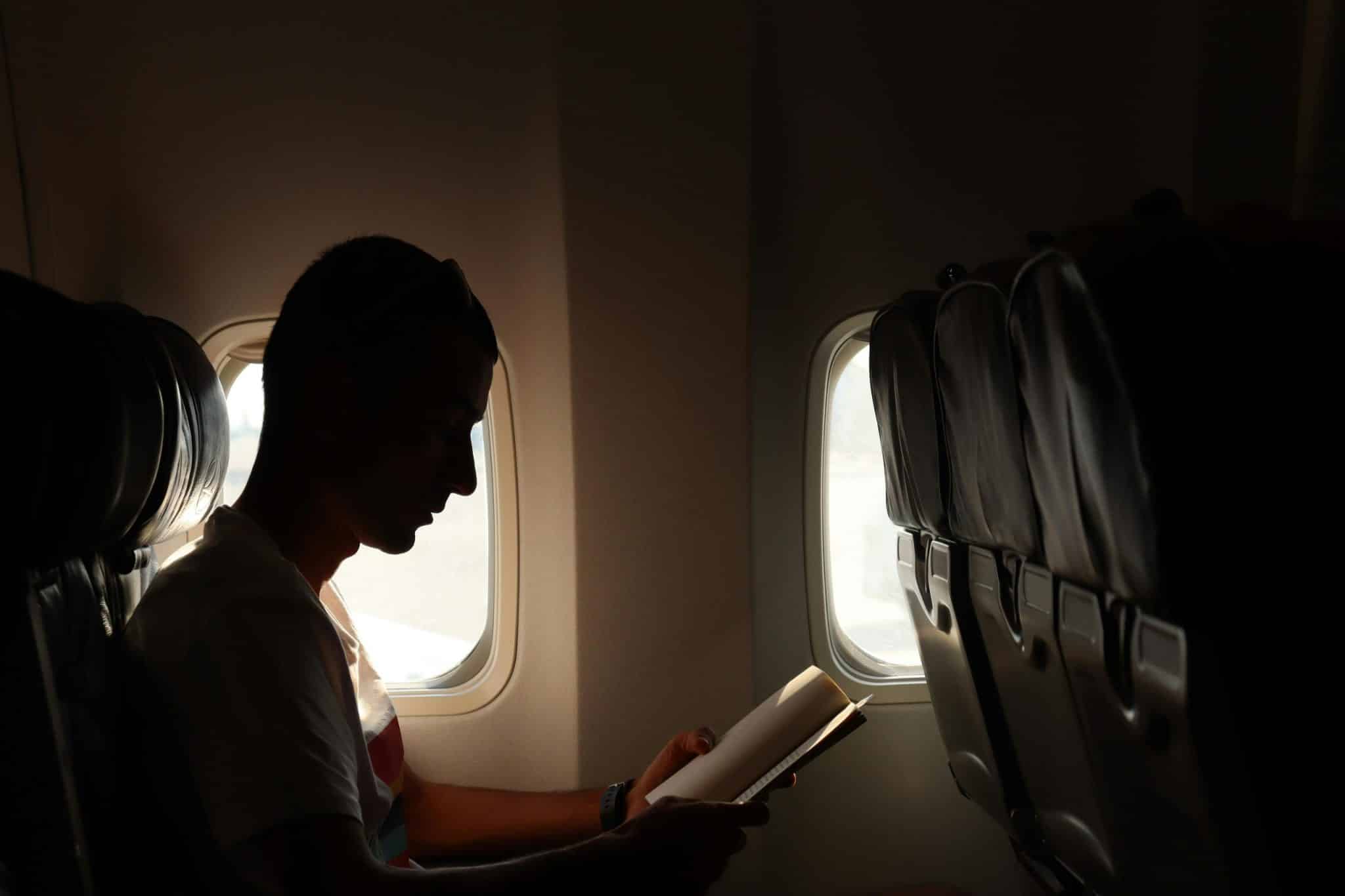 Booking Flights Strategically: Avoiding Price Increases