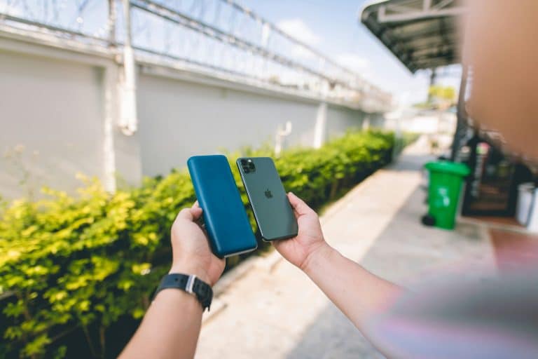 Energy Consumption Concerns: Balancing Efficiency with Smart Gadgets