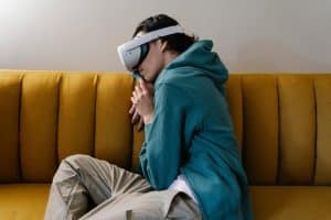Virtual Reality Home Tours: Immersive Experiences for Buyers