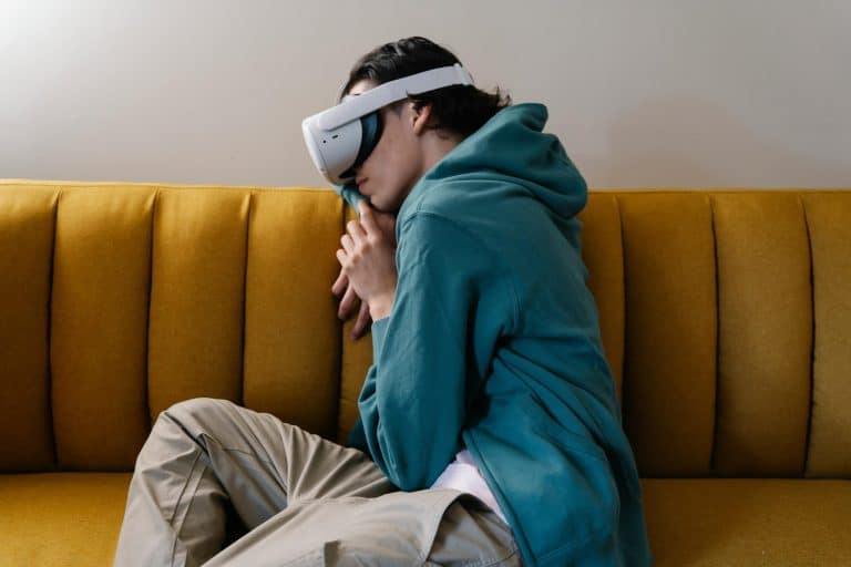 Virtual Reality Home Tours: Immersive Experiences for Buyers