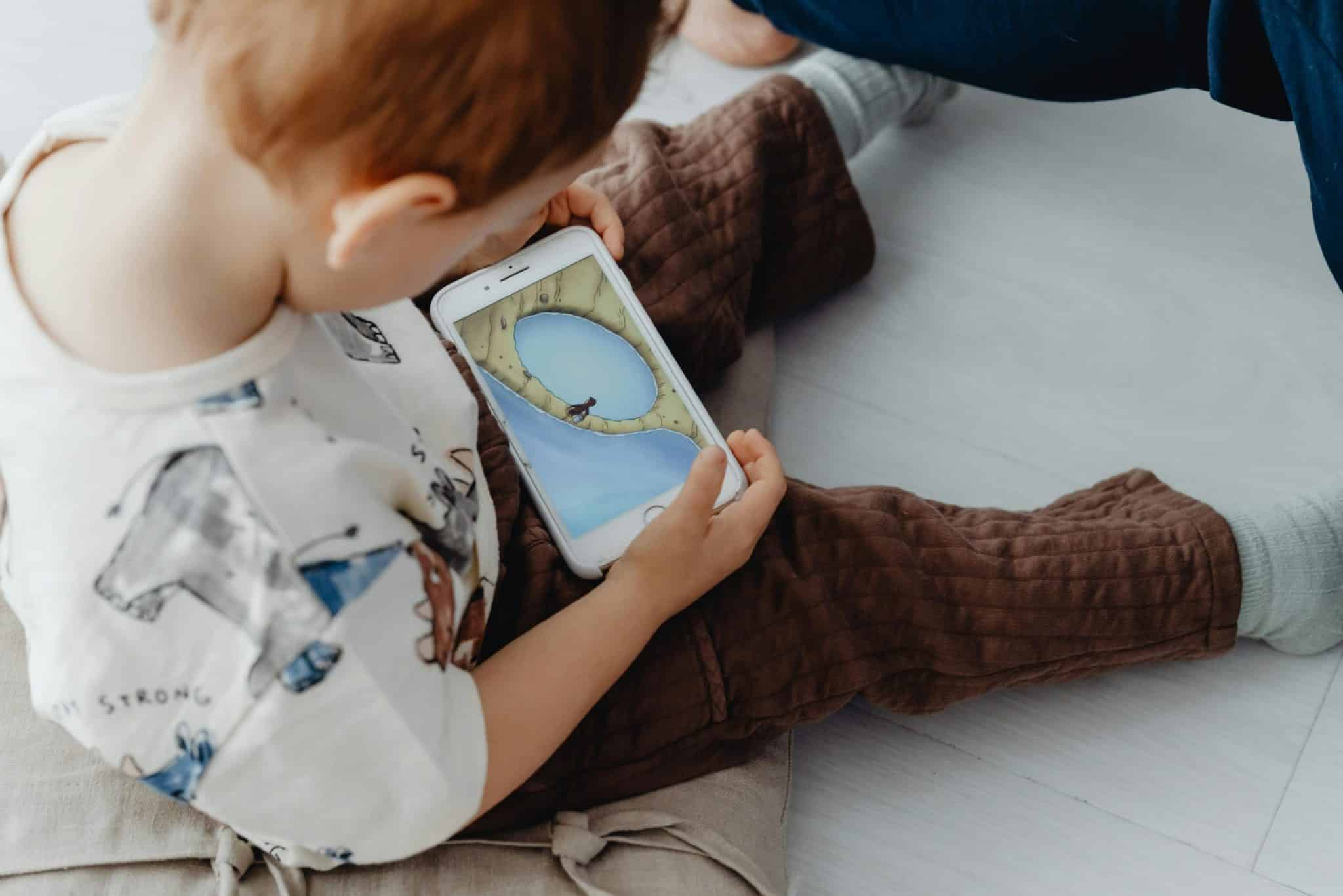 Blended Learning Models: Combining Traditional and Digital Approaches