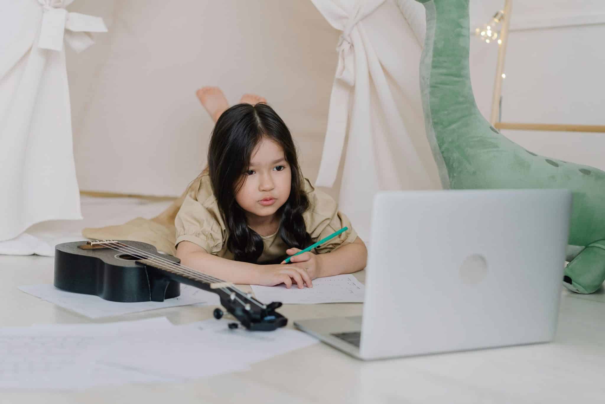Virtual Classrooms: Enhancing Accessibility and Flexibility in Education