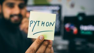 Machine Learning in Smart Fridges: Recipe Suggestions Based on Contents